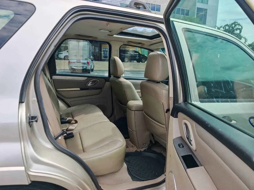 2008 Ford Escape I 2