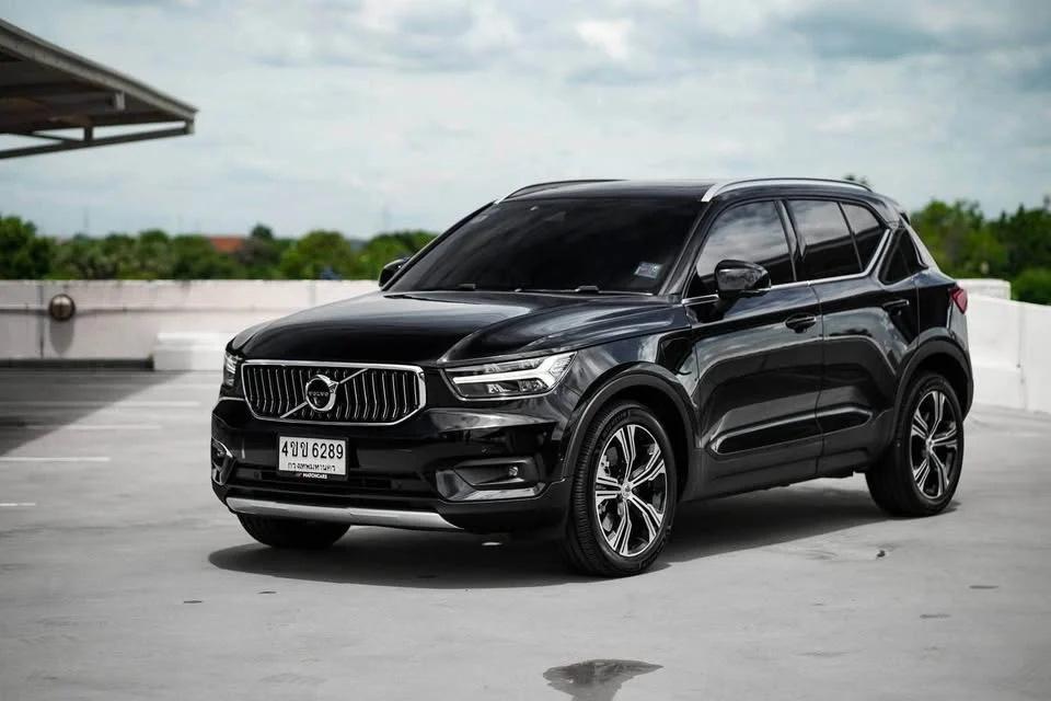 2022 Volvo XC40 3