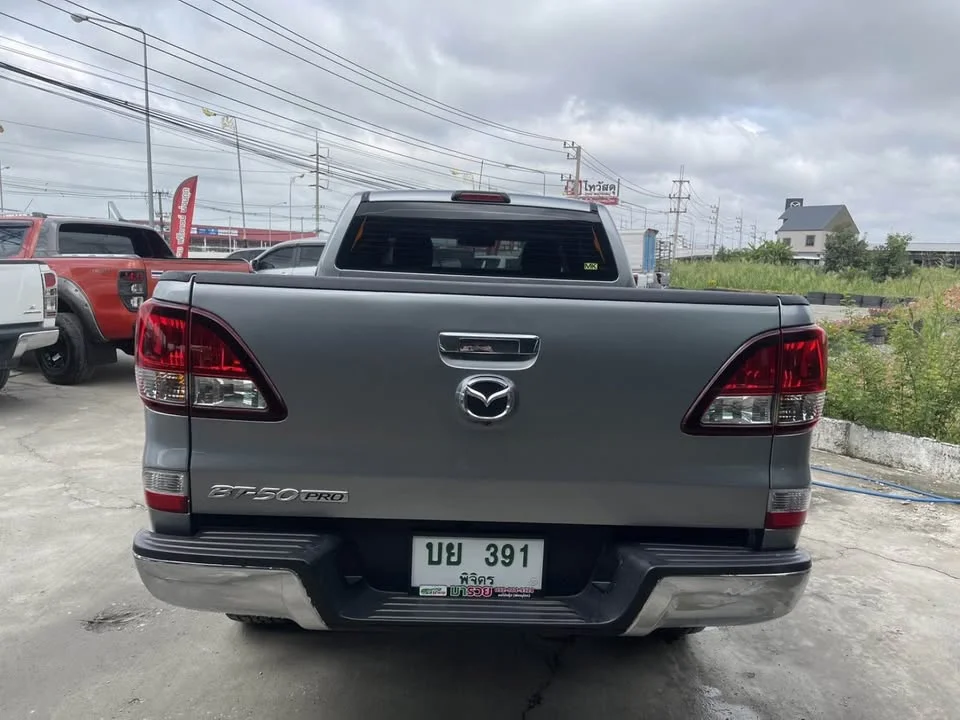 Mazda BT-Series II 3