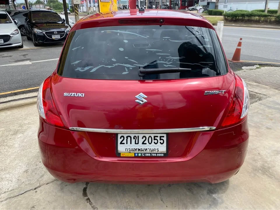 2013 Suzuki Swift II 2