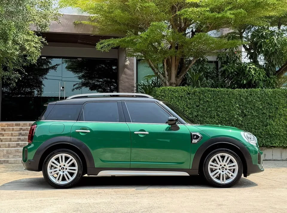 2023 Mini Countryman II 2