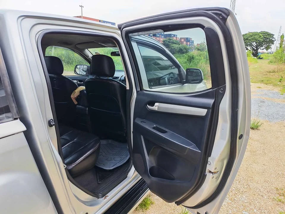 2013 Isuzu D-Max II (RT) 2