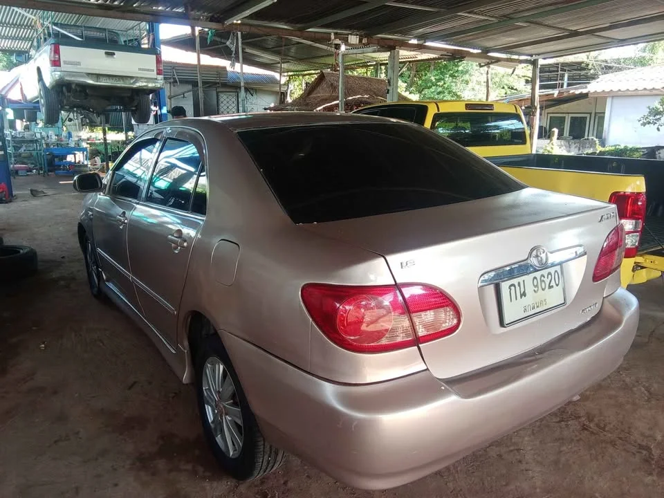2005 Toyota Corolla Altis IX (E120) 2