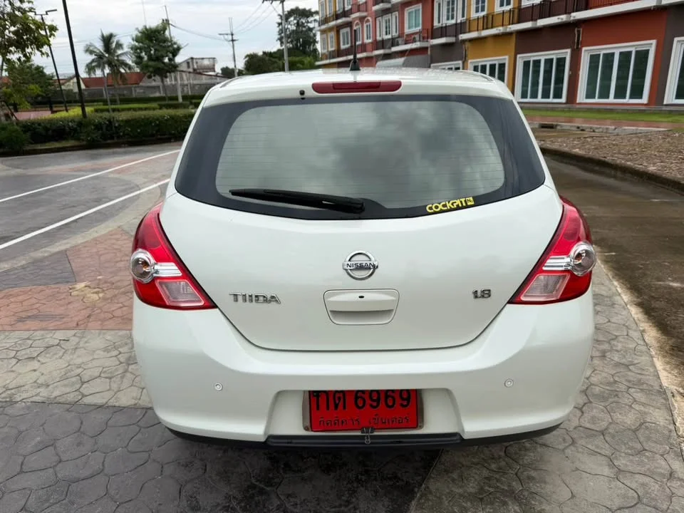 2010 Nissan Tiida I (C11) 3