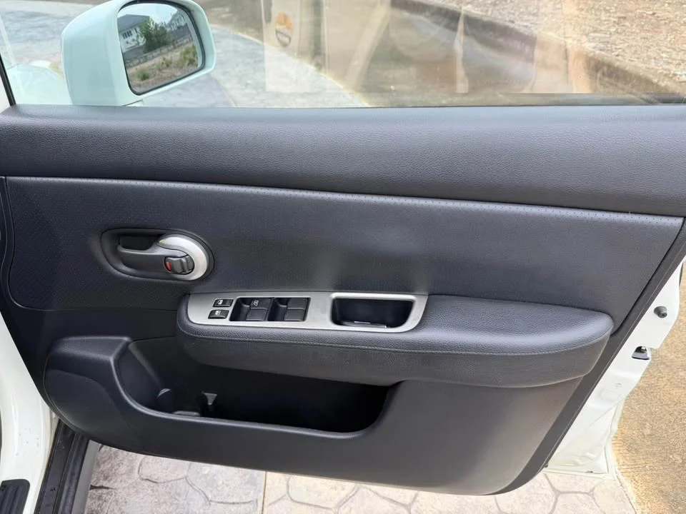 2010 Nissan Tiida I (C11) 2