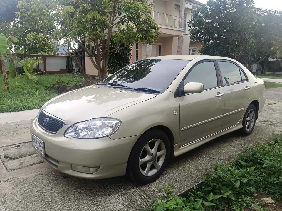 2002 Toyota Corolla Altis IX (E120) 2