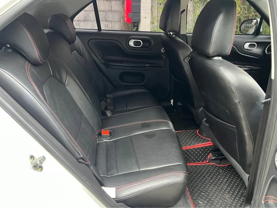 2017 MG 3 II 3