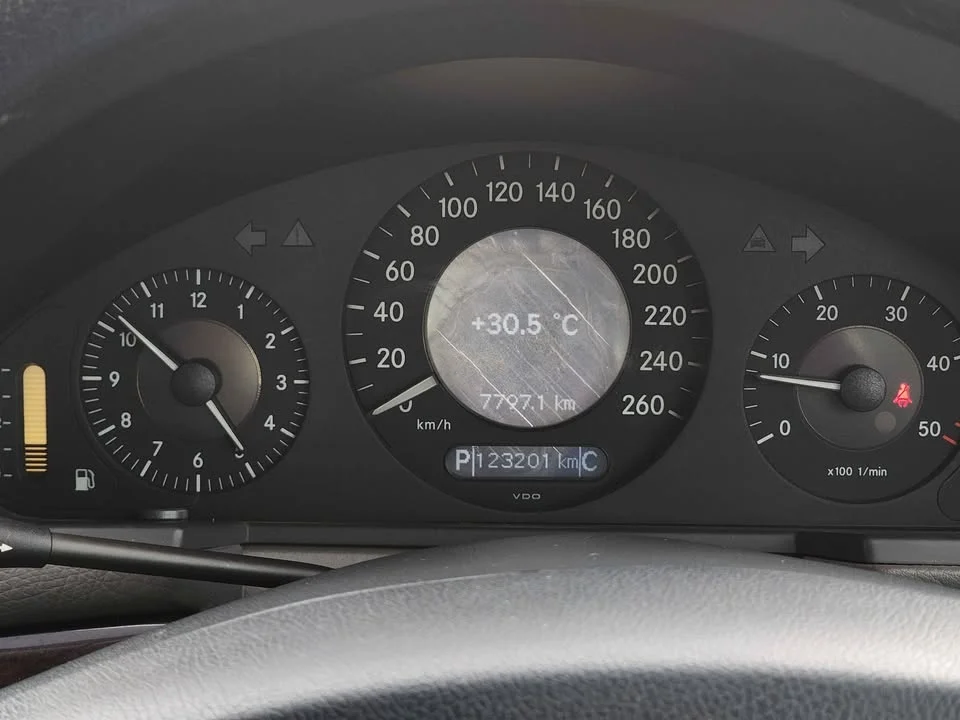 2005 Benz E-Class W211 2