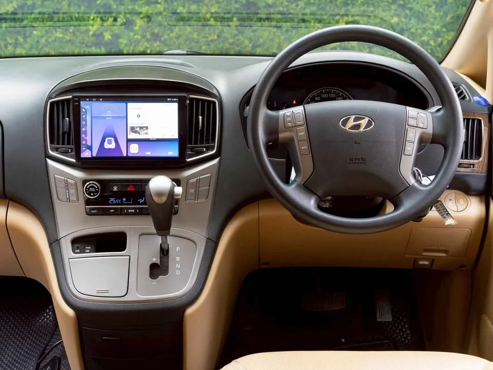 2022 Hyundai H-1 II 2