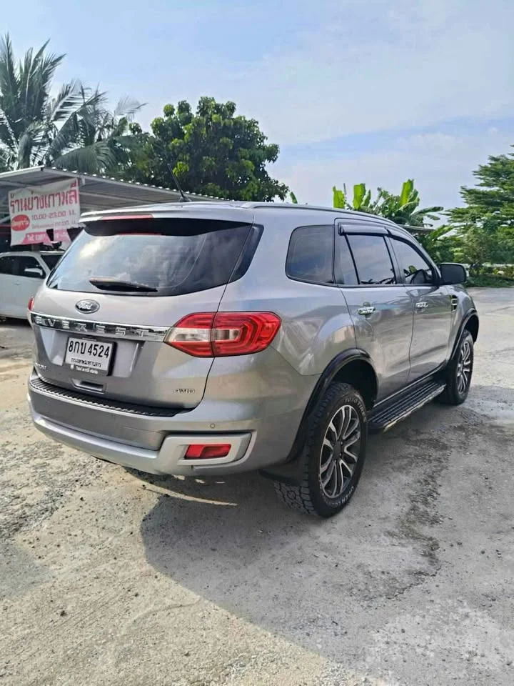 2021 Ford Everest II 2