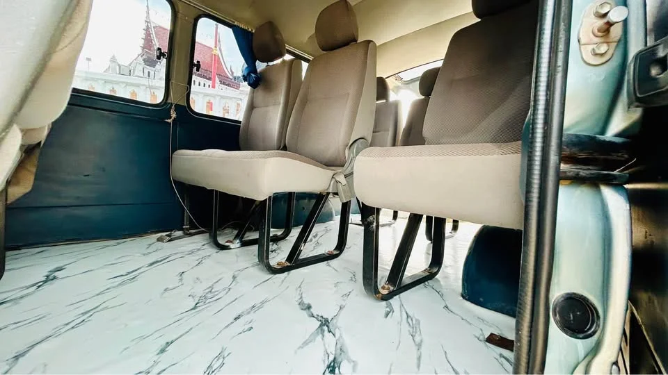 2001 Toyota Commuter IV (H100) 2