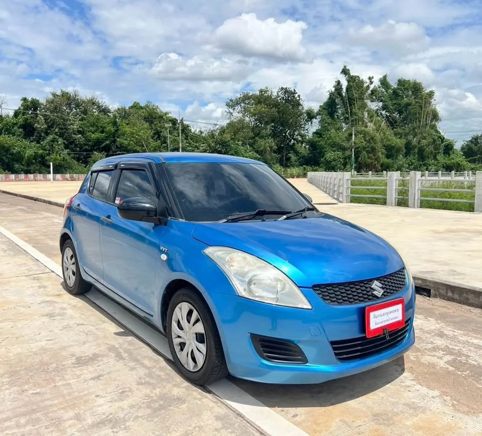 2014 Suzuki Swift II 2