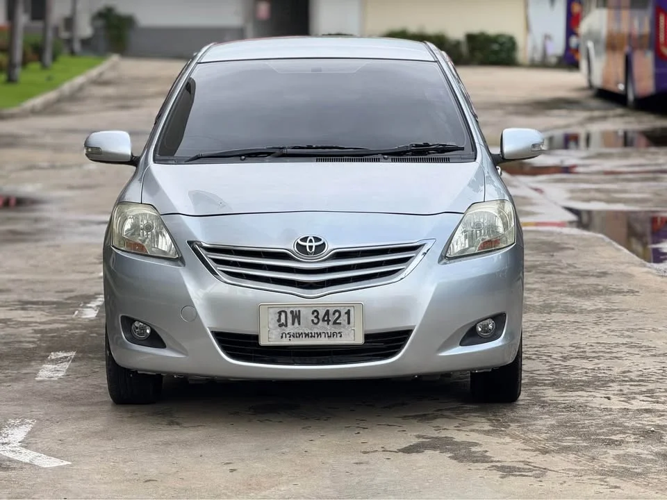 2010 Toyota Vios II 3
