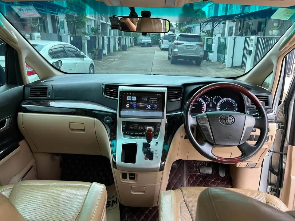 2009 Toyota Alphard, Vellfire II (AH20) 3