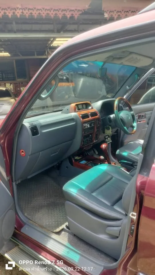 1998 Toyota Land Cruiser Prado J90 3