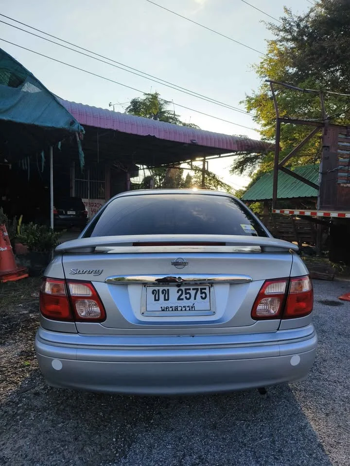 2002 Nissan Sunny N16 3