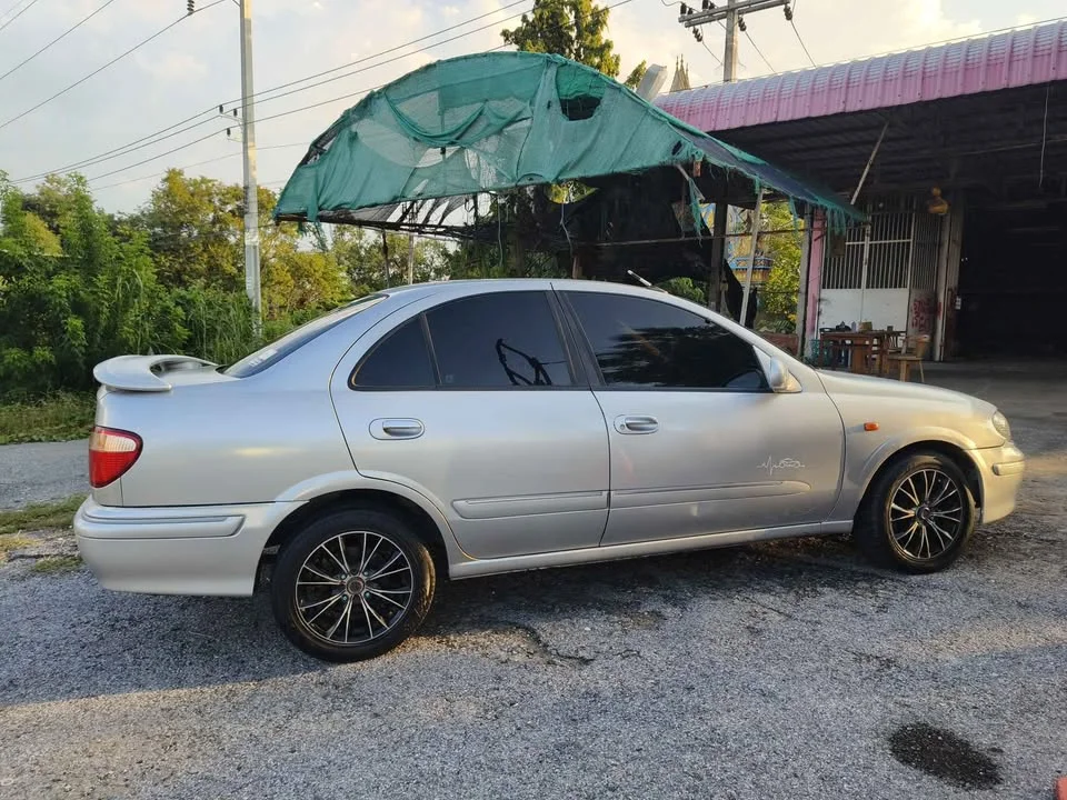 2002 Nissan Sunny N16 2