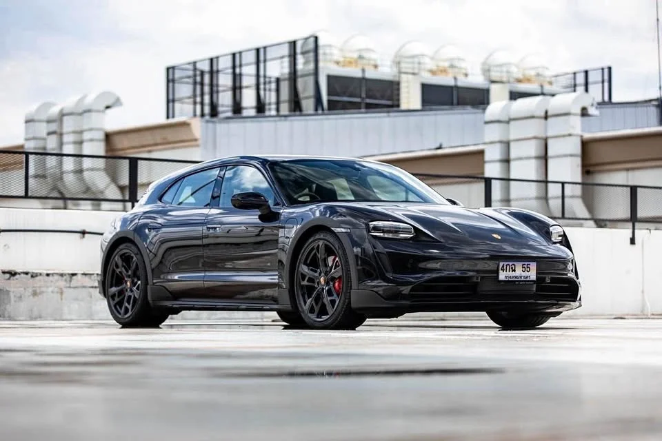 2023 Porsche Taycan 9J1 3