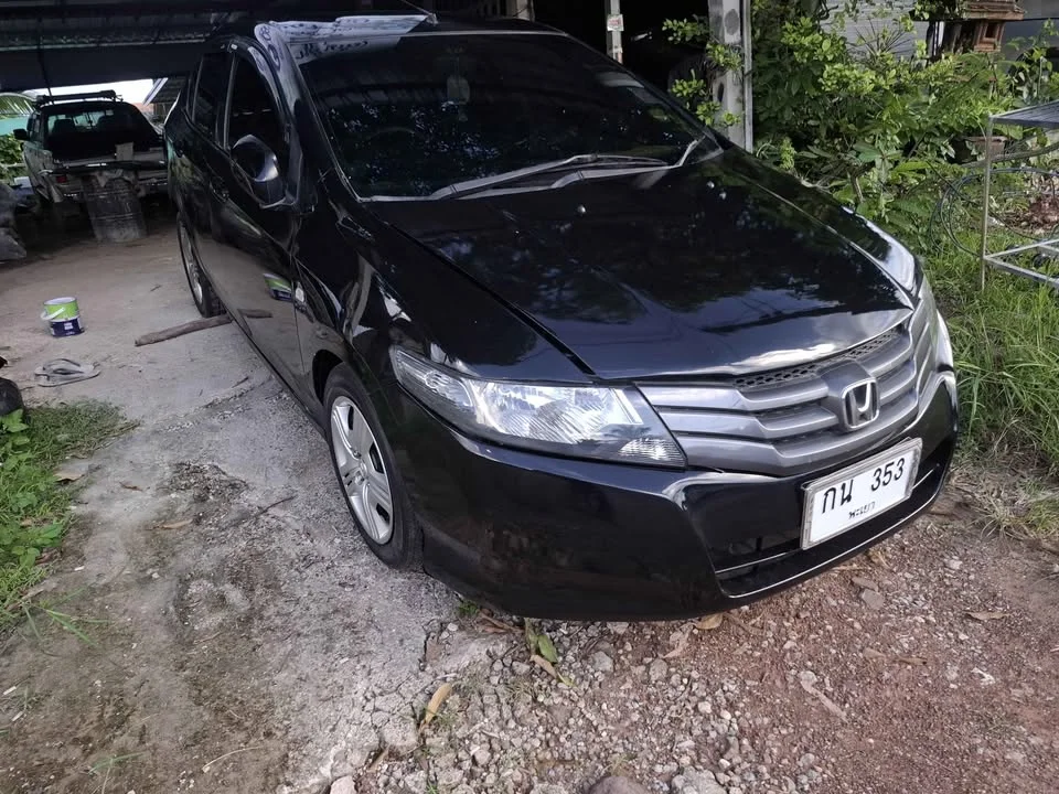 2010 Honda City V 3