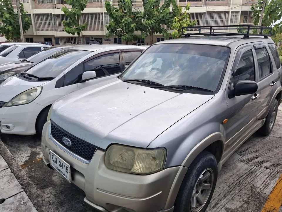 2005 Ford Escape I 2