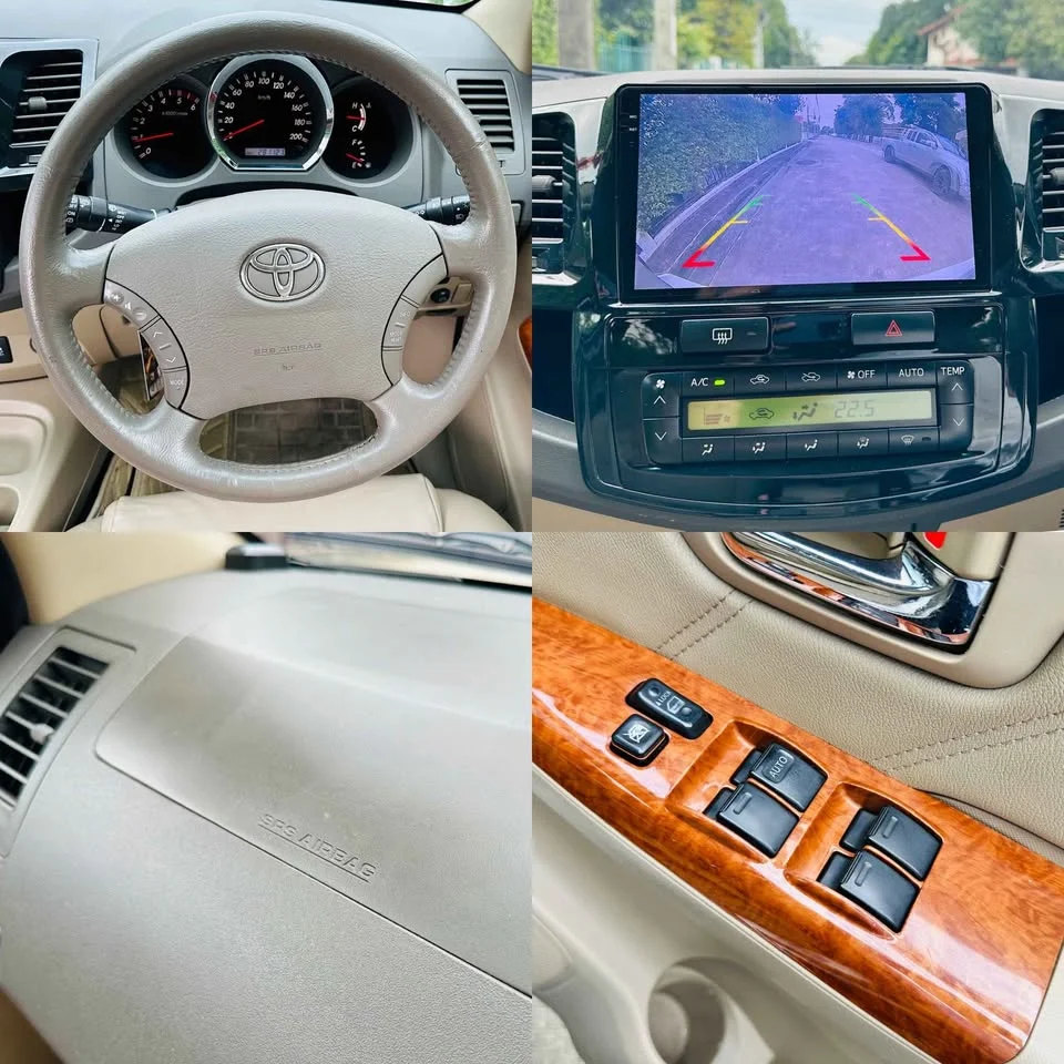 2010 Toyota Fortuner I 3