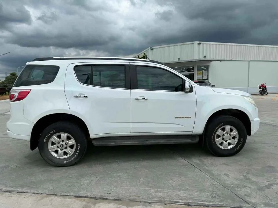 2013 Chevrolet TrailBlazer II 2