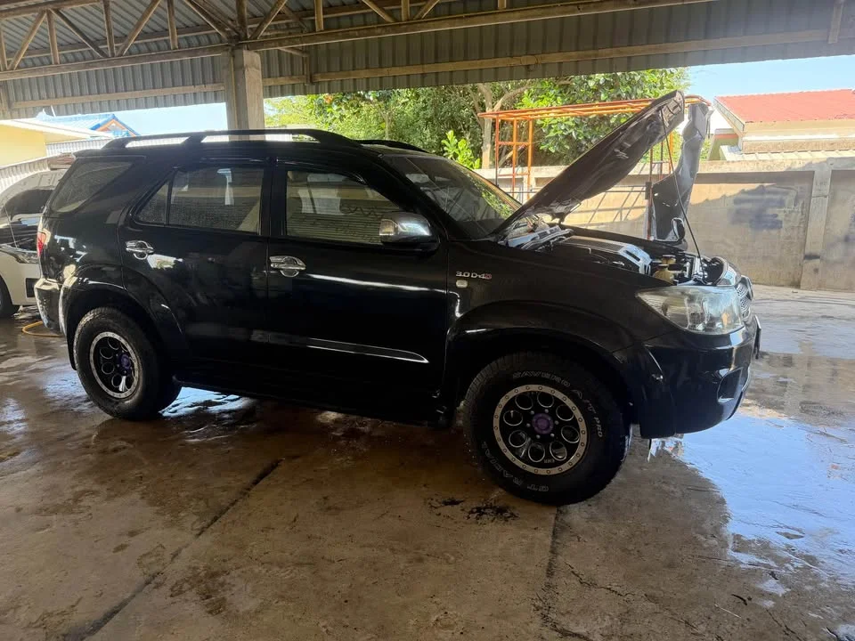 2007 Toyota Fortuner I 3