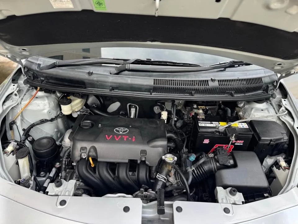 2010 Toyota Vios II 3