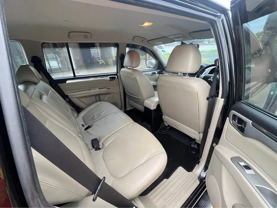 2011 Mitsubishi Pajero Sport II 3