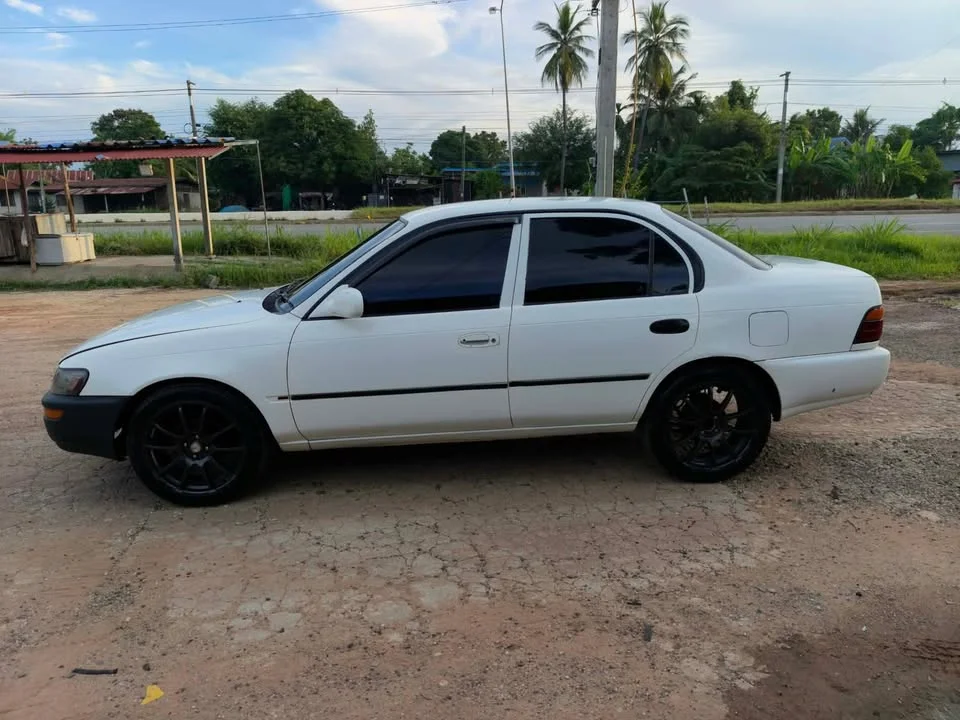 Toyota Corolla Altis VII (E100) 2