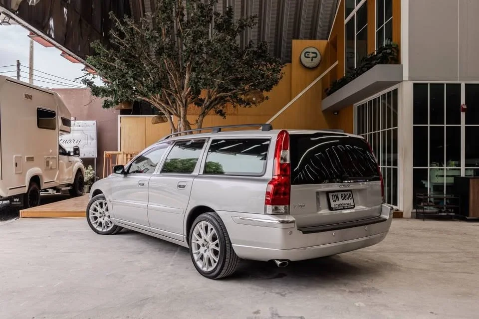 2005 Volvo V70 II 3