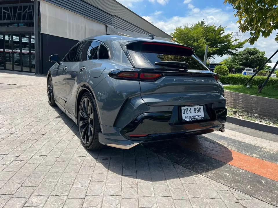 2025 Toyota Crown XVI (S235) 2