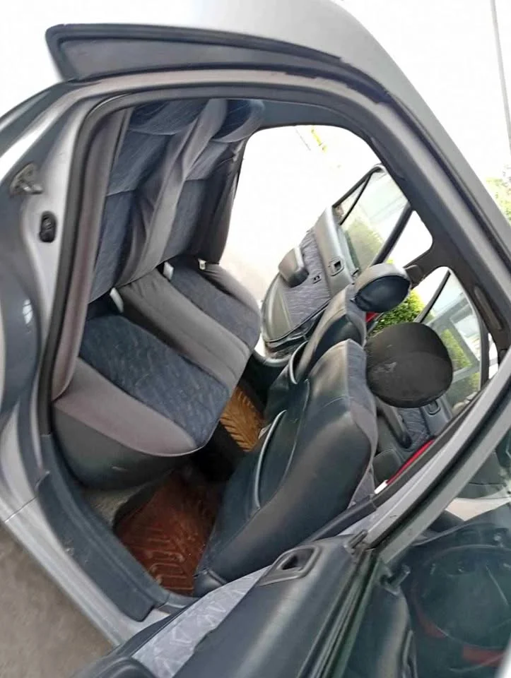 2000 Toyota Corolla Altis VIII (E110) 3
