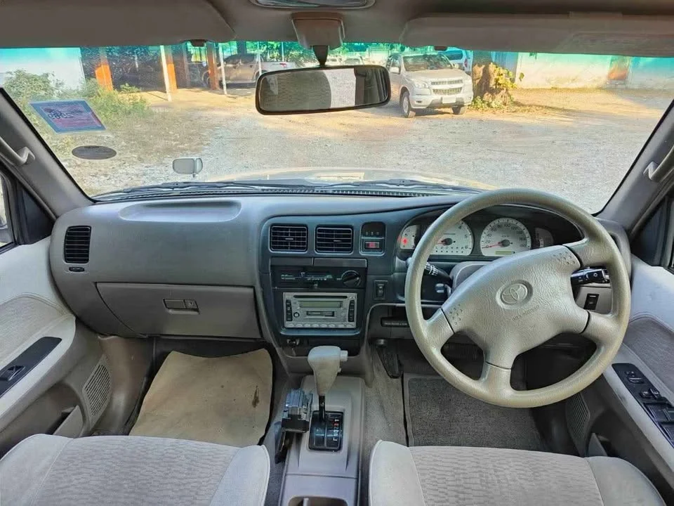 2002 Toyota Sport Rider I 2