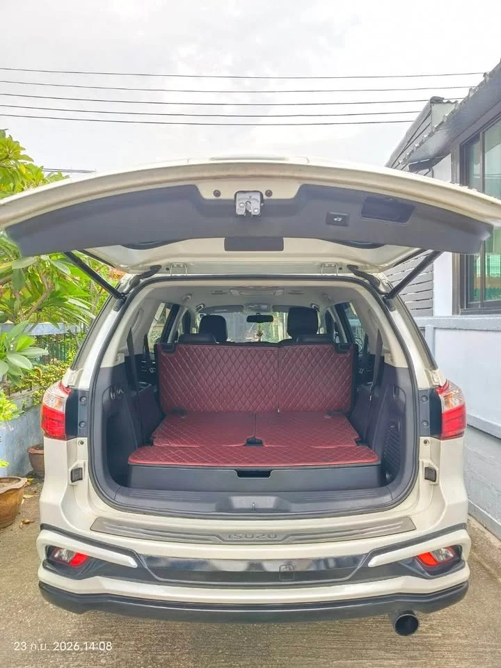 2020 Isuzu MU-X I 2