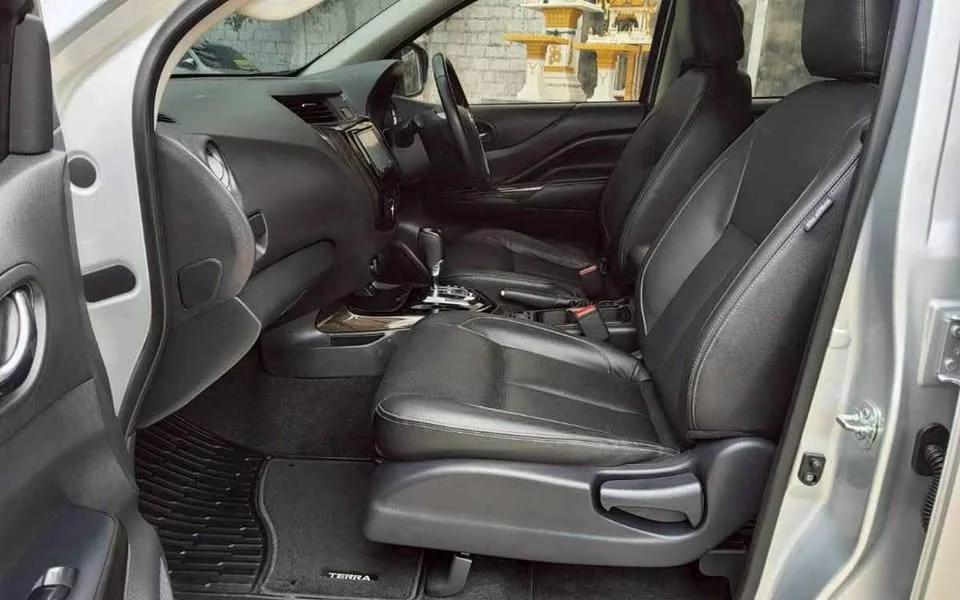 2019 Nissan Terra 3