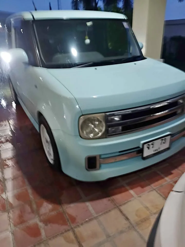 2011 Nissan Cube II (Z11) 2