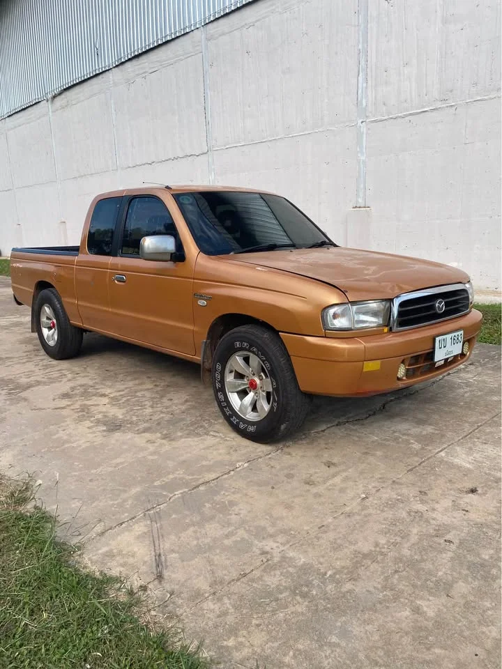 2002 Mazda 2500 Fighter V 3