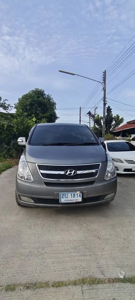 2011 Hyundai H-1 II 2