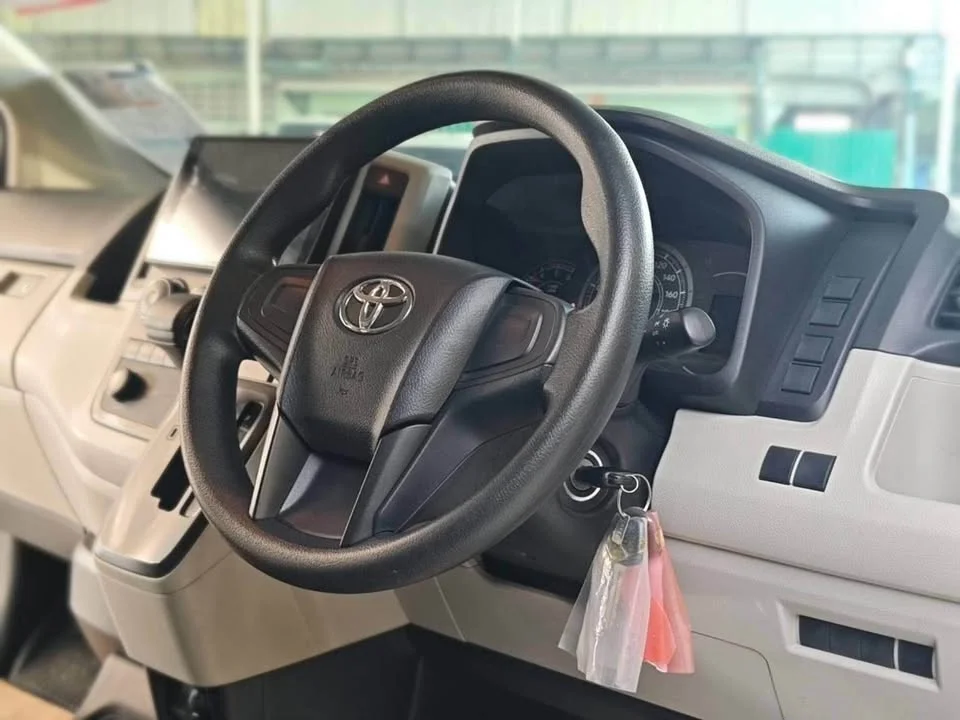 2020 Toyota Commuter VI (H300) 3