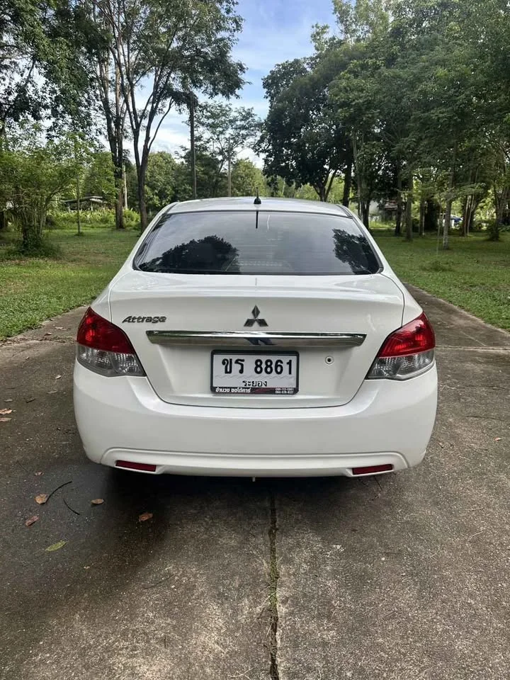 2015 Mitsubishi Attrage VI 2