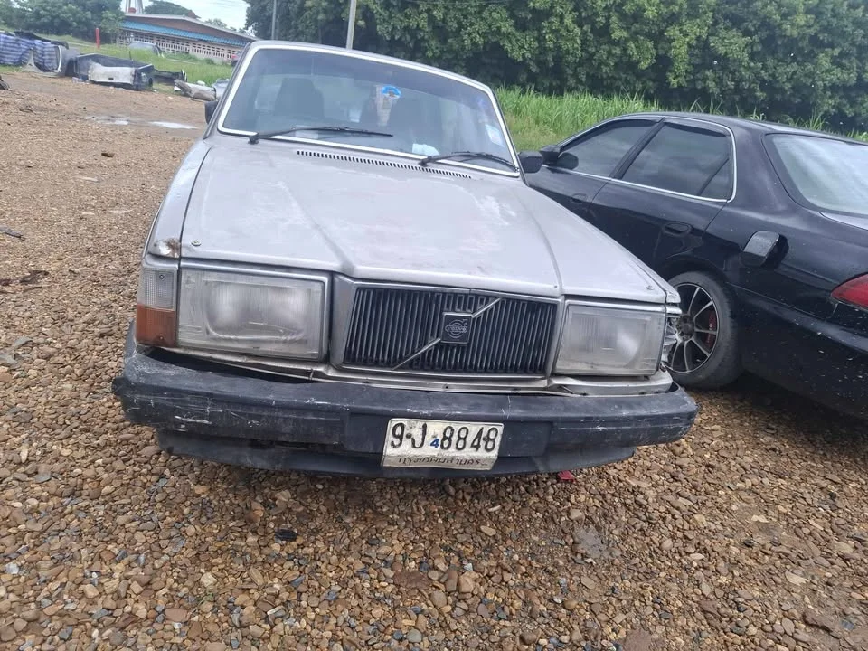 1989 Volvo 200 Series 3