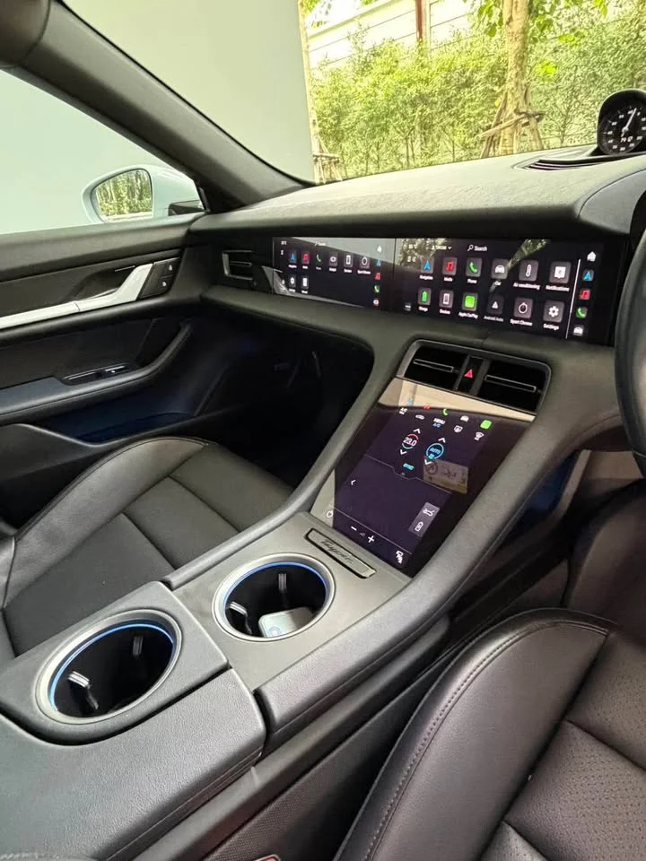 2022 Porsche Taycan 9J1 3