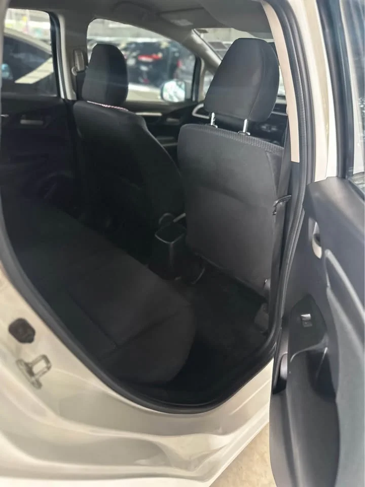 2020 Honda Jazz III 2
