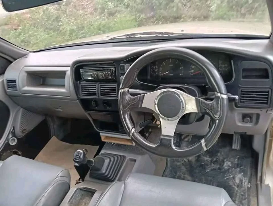 2001 Isuzu Faster Dragon Eyes III 2