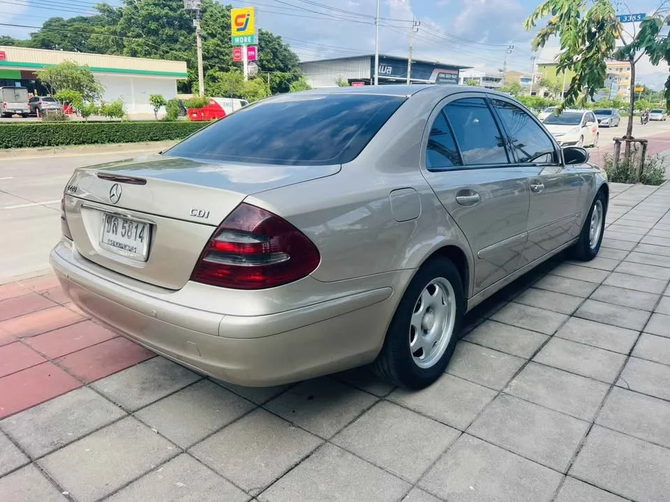 2004 Benz E-Class W211 3