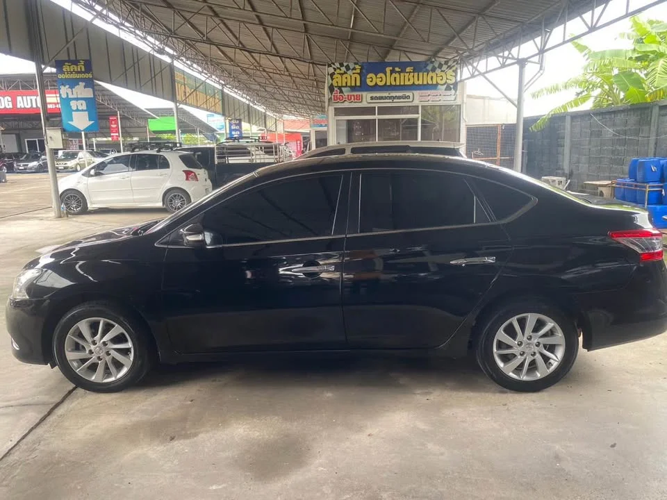 2013 Nissan Sylphy III (B17) 3
