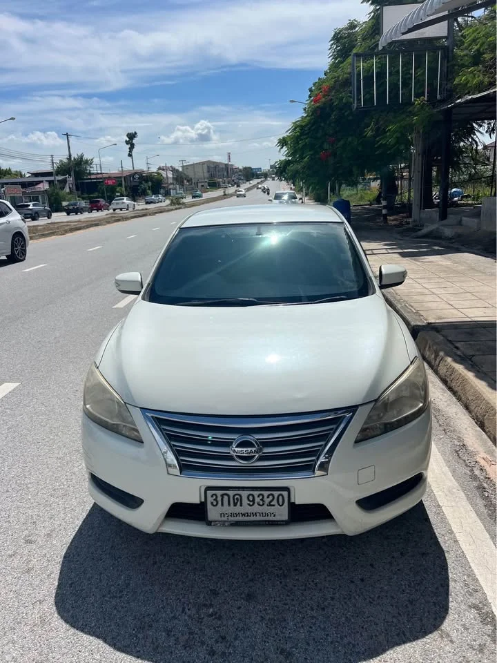 2014 Nissan Sylphy III (B17) 3
