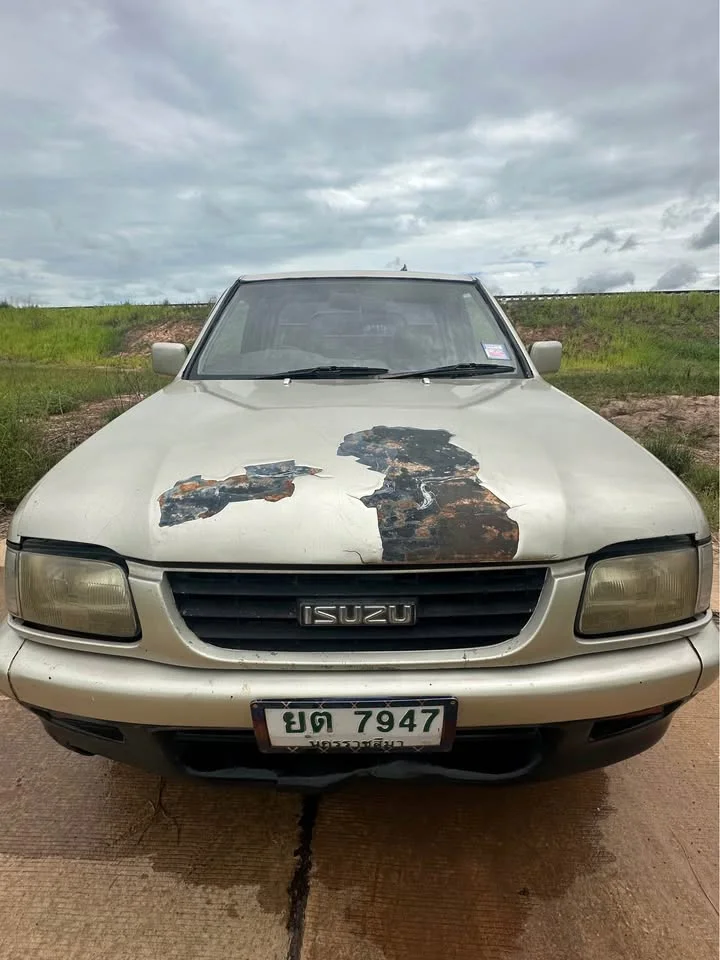 2001 Isuzu Faster Dragon Eyes III 3