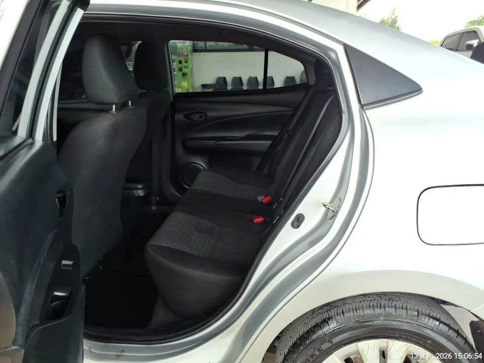 2017 Toyota Yaris ATIV III 3